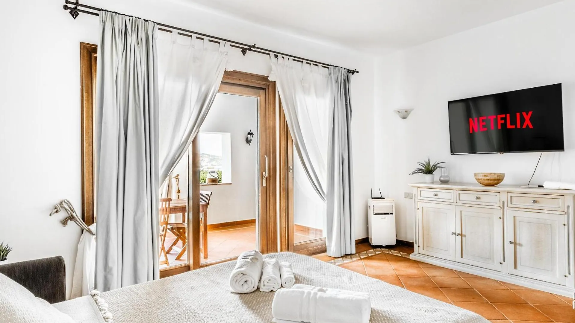 Porto Cervo-Cala Del Faro Parking-Sea-Garden Apartment
