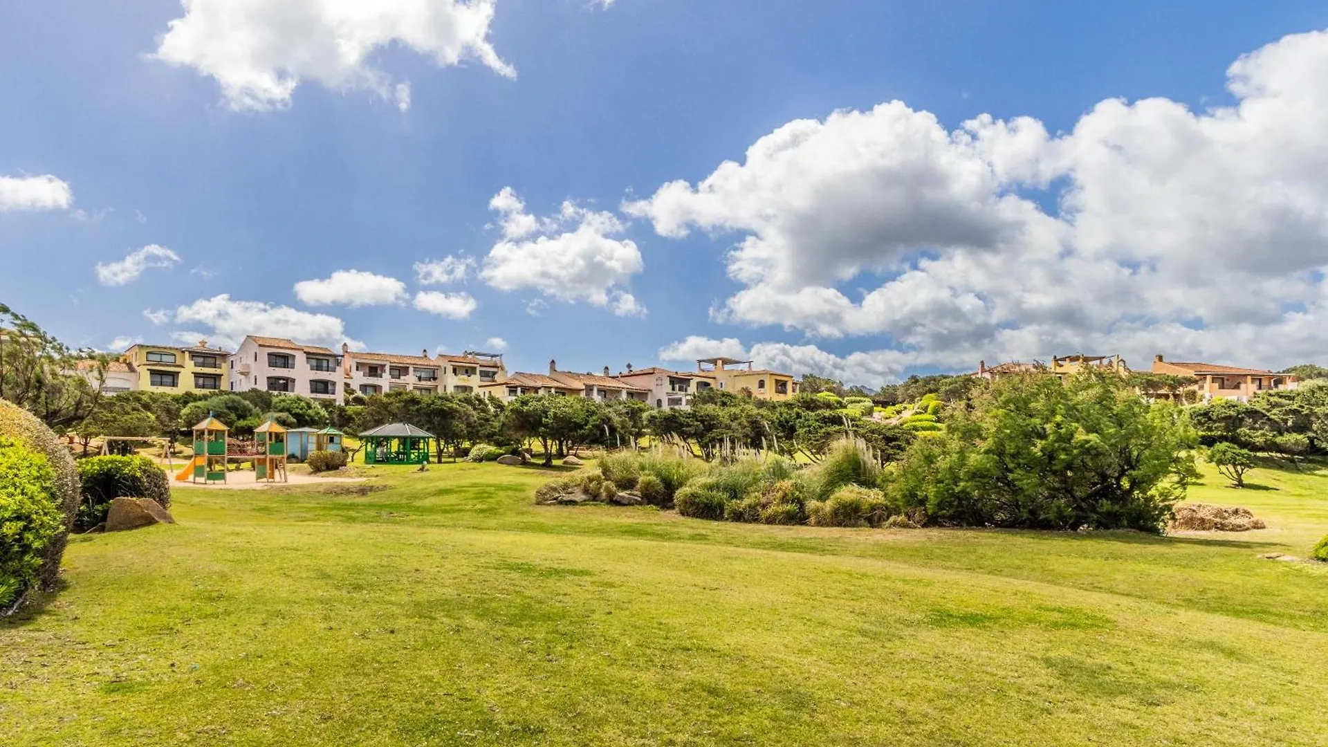 Porto Cervo-Cala Del Faro Parking-Sea-Garden Apartment 0*, Porto Cervo Italy