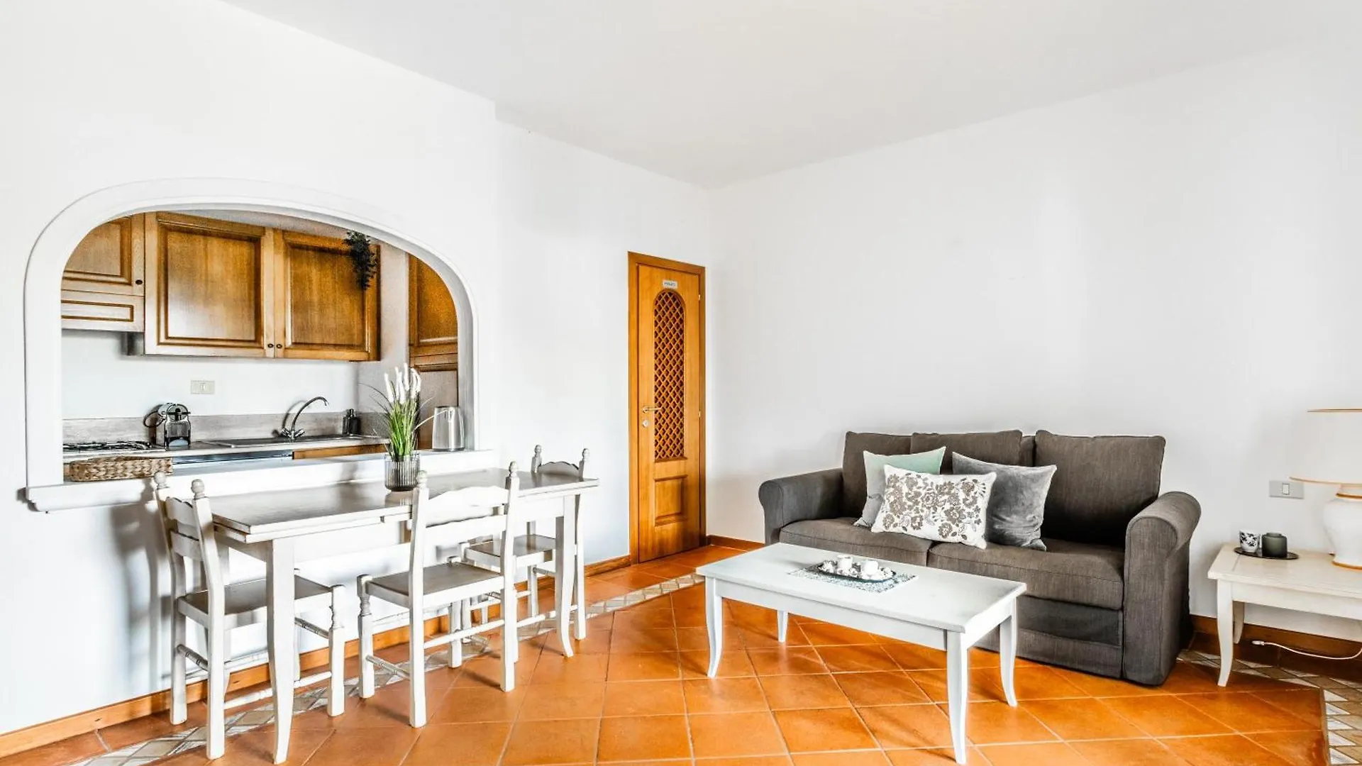 Porto Cervo-Cala Del Faro Parking-Sea-Garden Apartment